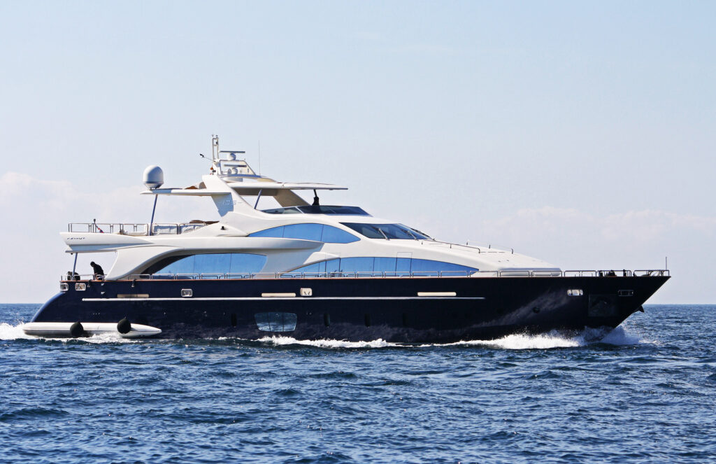 Azimut 105 for Sale