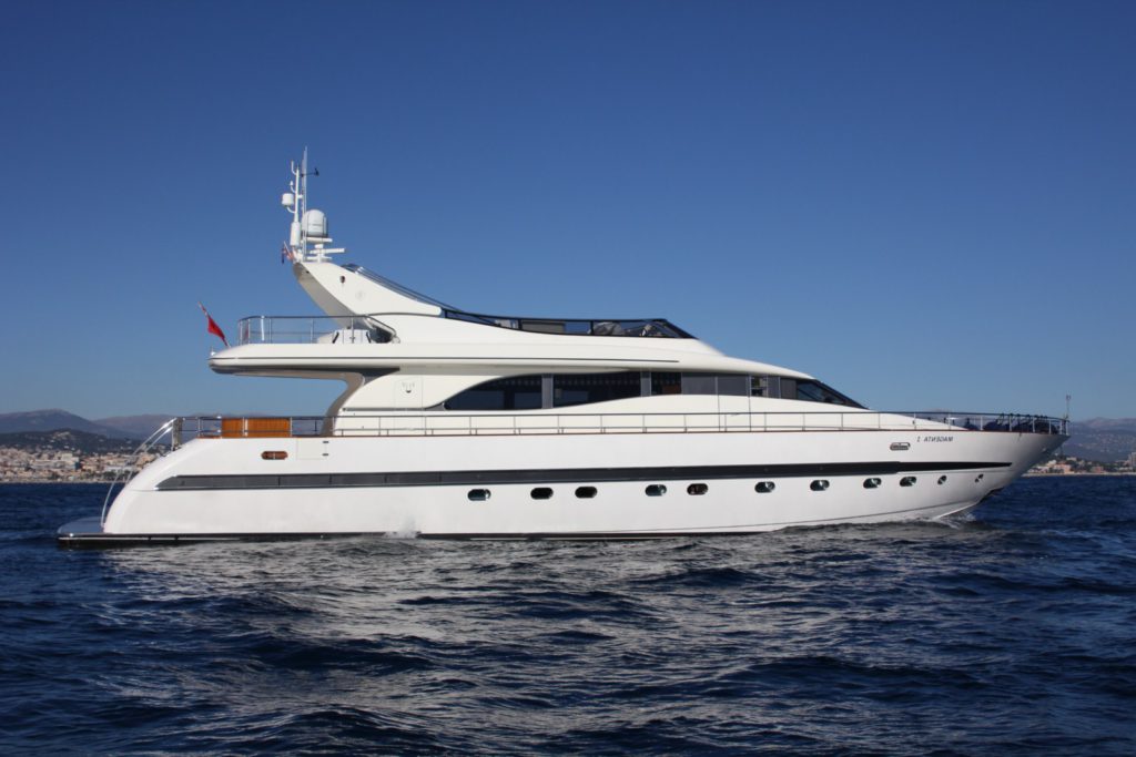 leopard 24m yacht