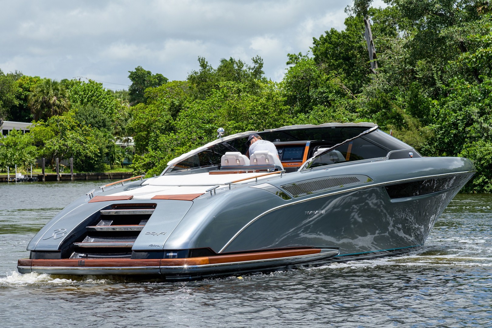 Riva Rivamare for Sale - Used Riva Rivamare Prices - TWW Yachts