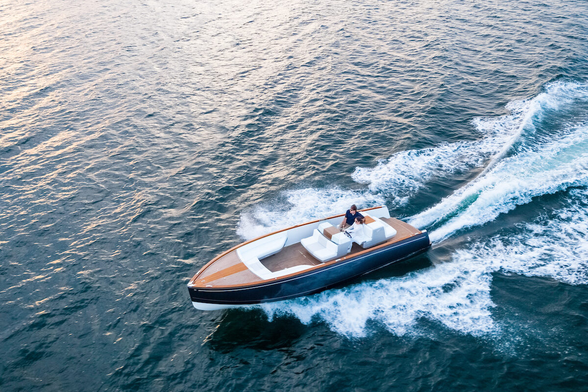 what are yacht tenders used for