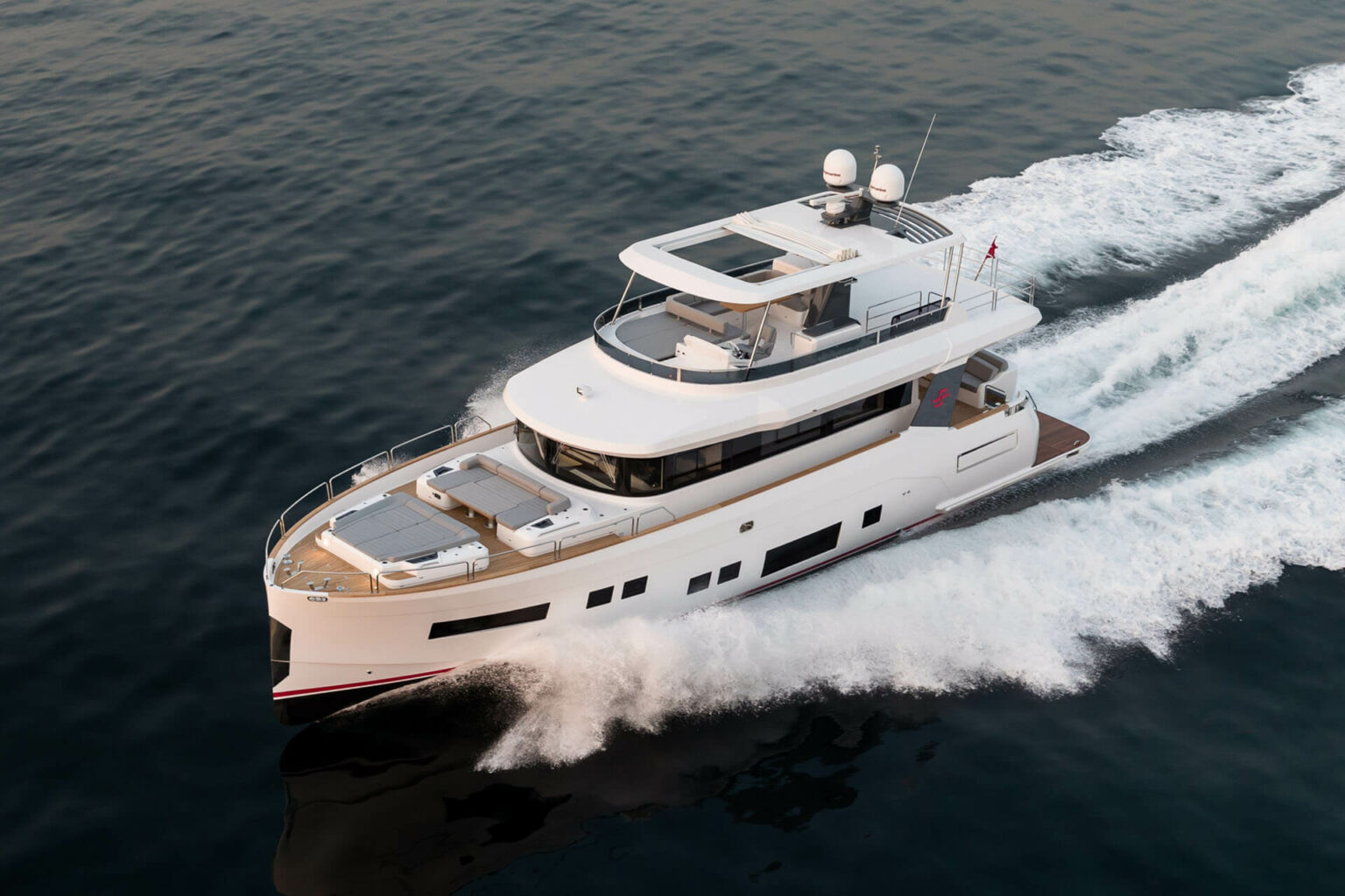 sirena 64 yacht price