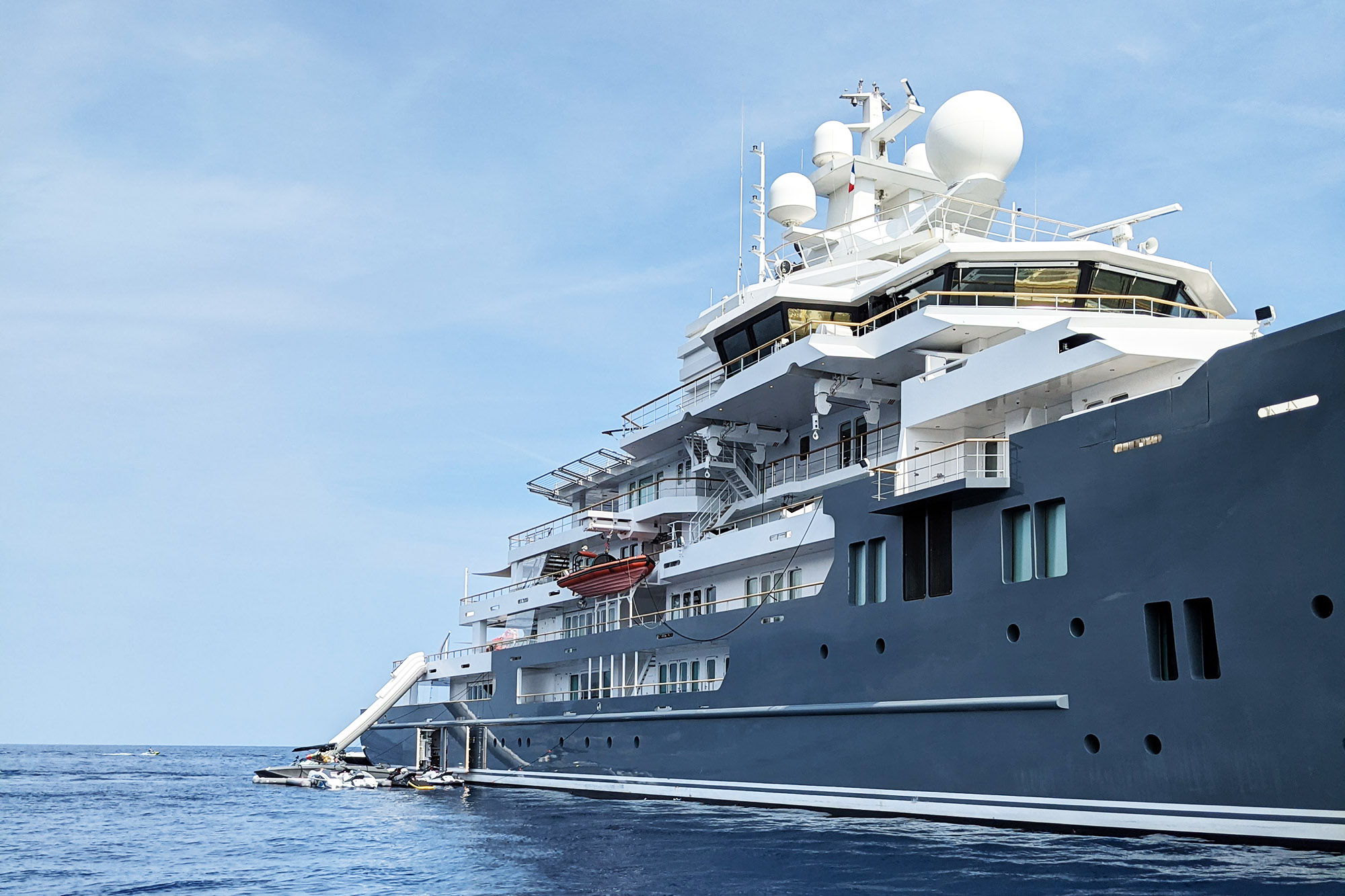 explorer expedition yachts for sale