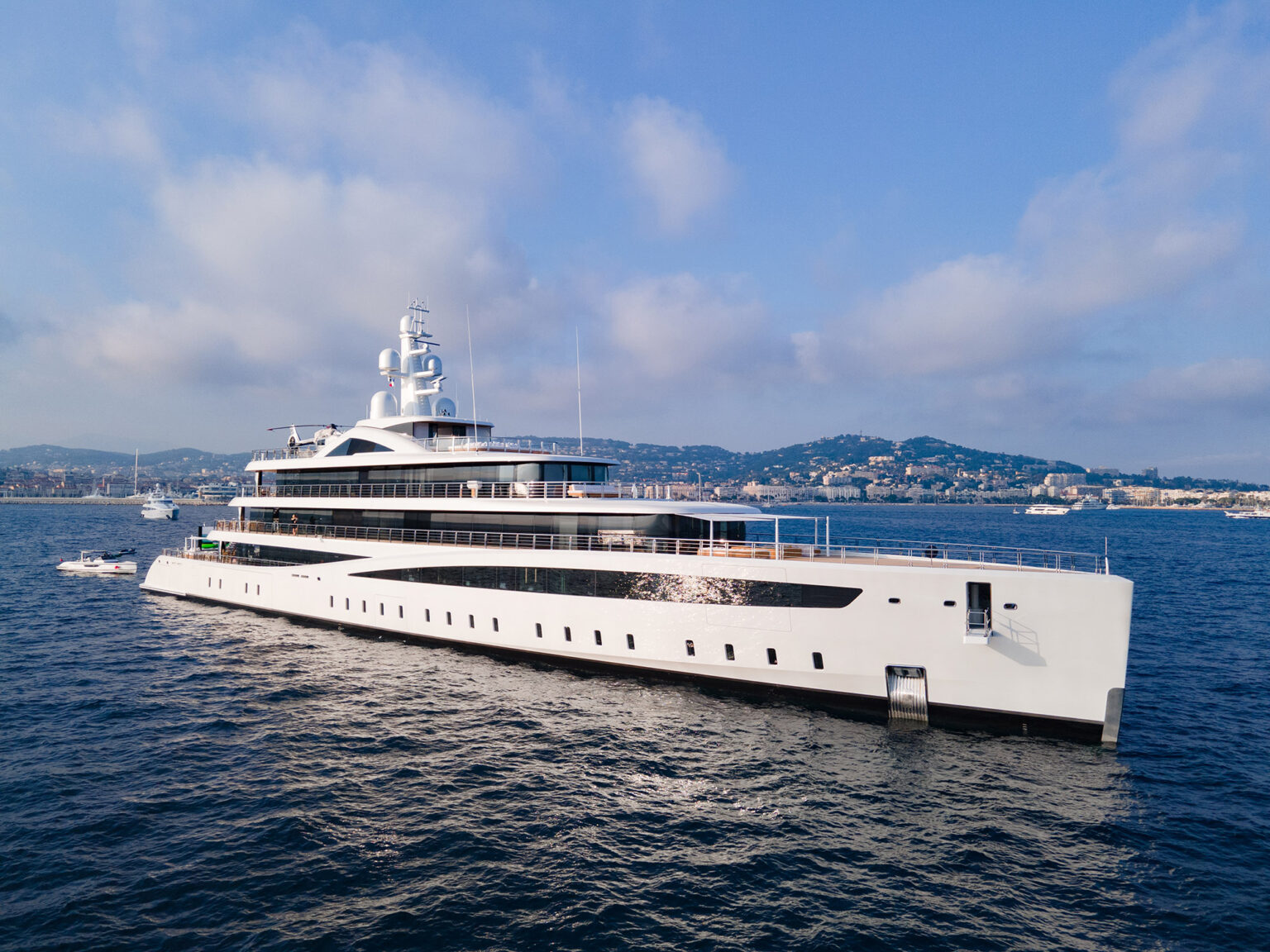 yachts luxury for sale