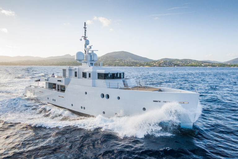 superyachts in antibes