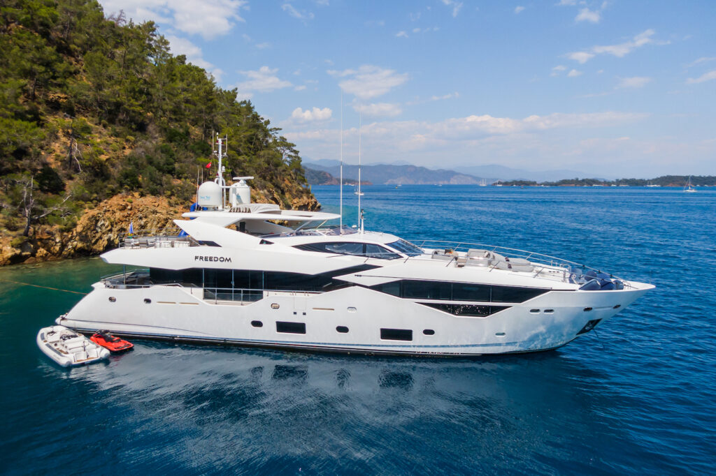 sunseeker 20 metre yacht