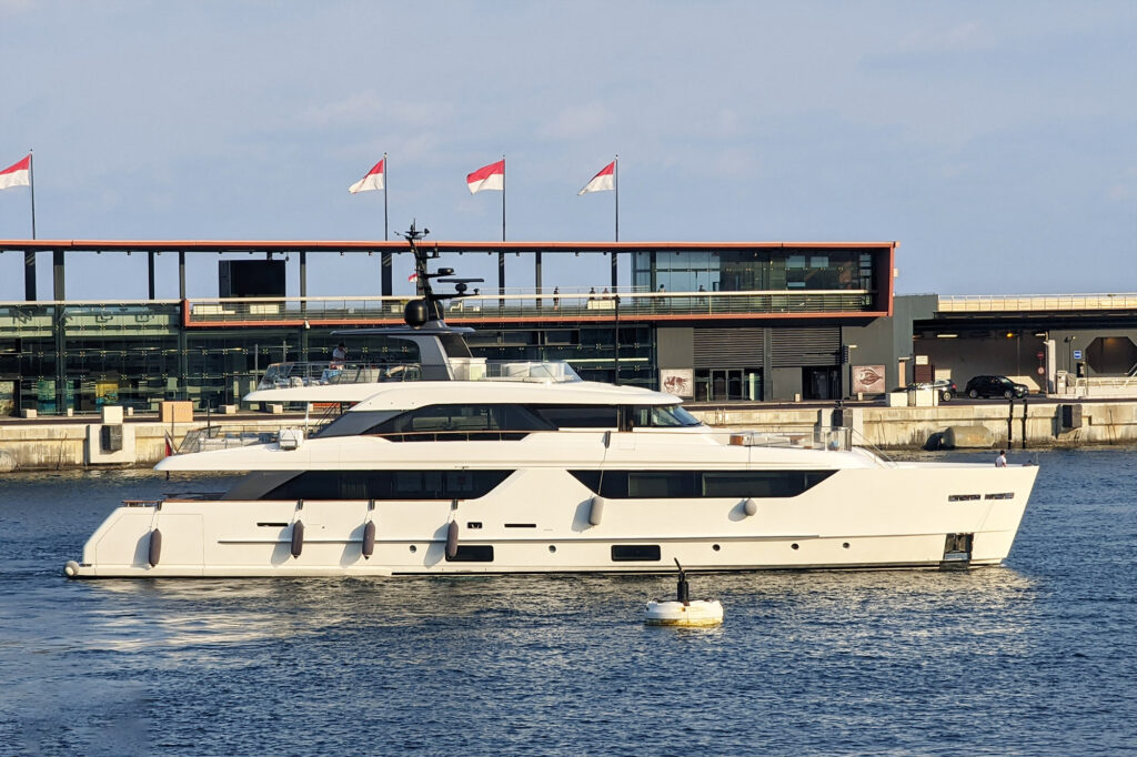 Sanlorenzo SD118 for Sale