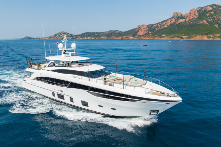 super yachts amalfi coast