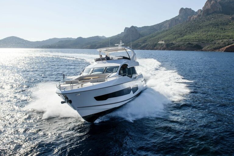 luxury yacht charter amalfi coast