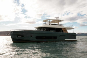 yacht 25 metri prezzo