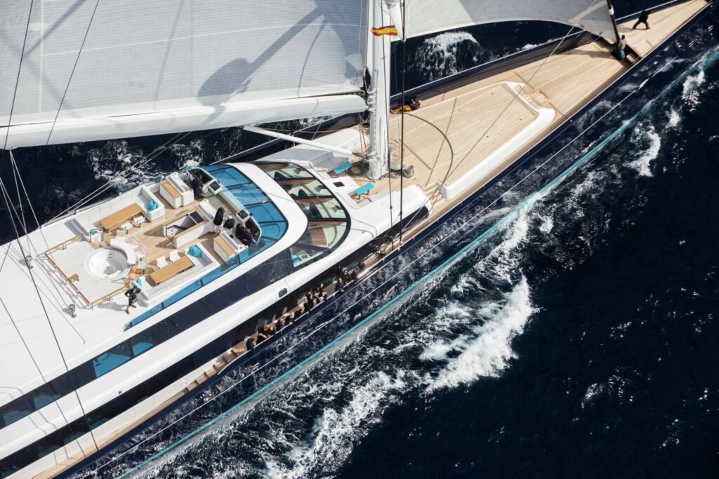 aquijo sailing yacht price