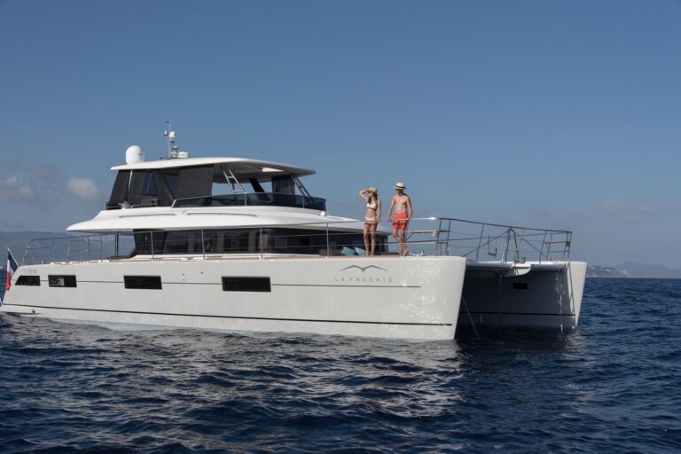 motor yacht charter amalfi coast