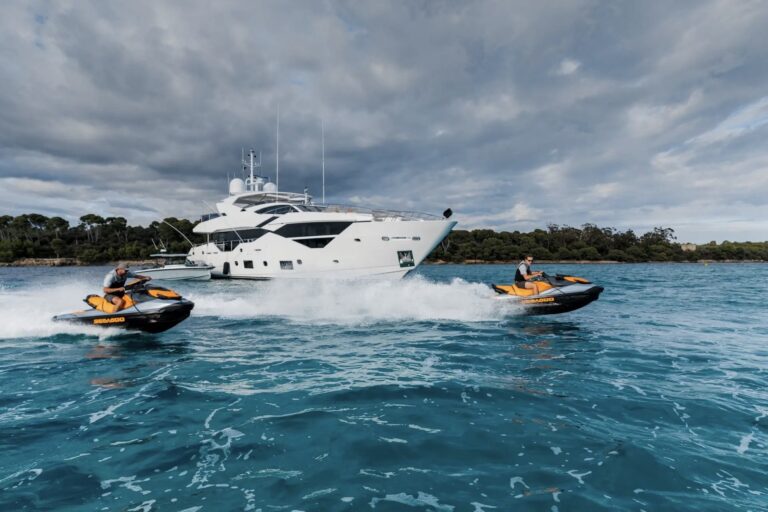 super yachts amalfi coast