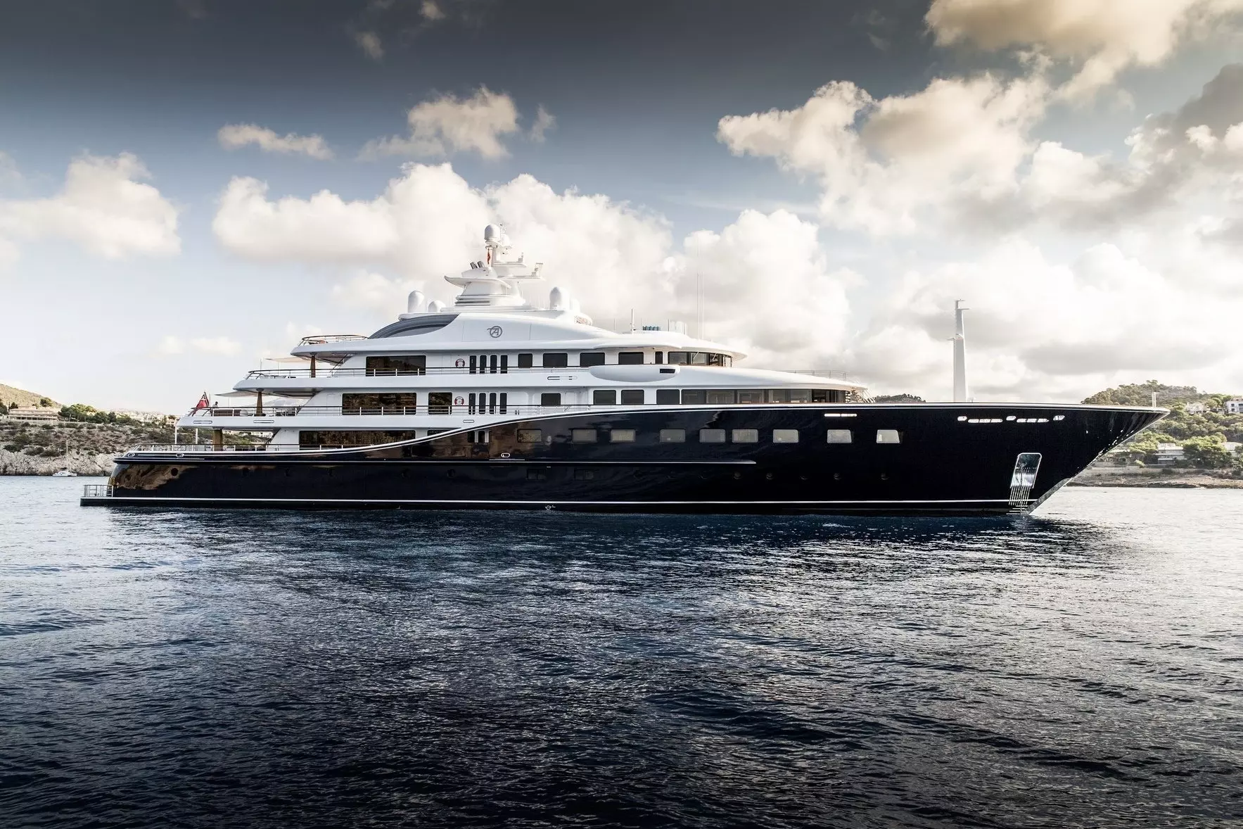 AQUILA Yacht for Charter AQUILA Yacht Price TWW Yachts