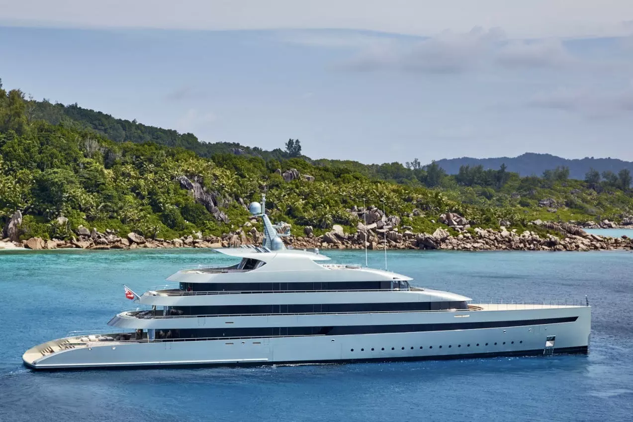 SAVANNAH Yacht Features TWW Yachts