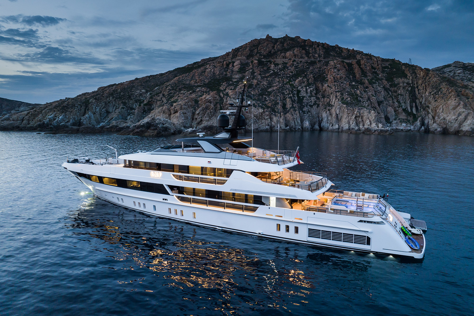Sanlorenzo 52 Steel for Sale
