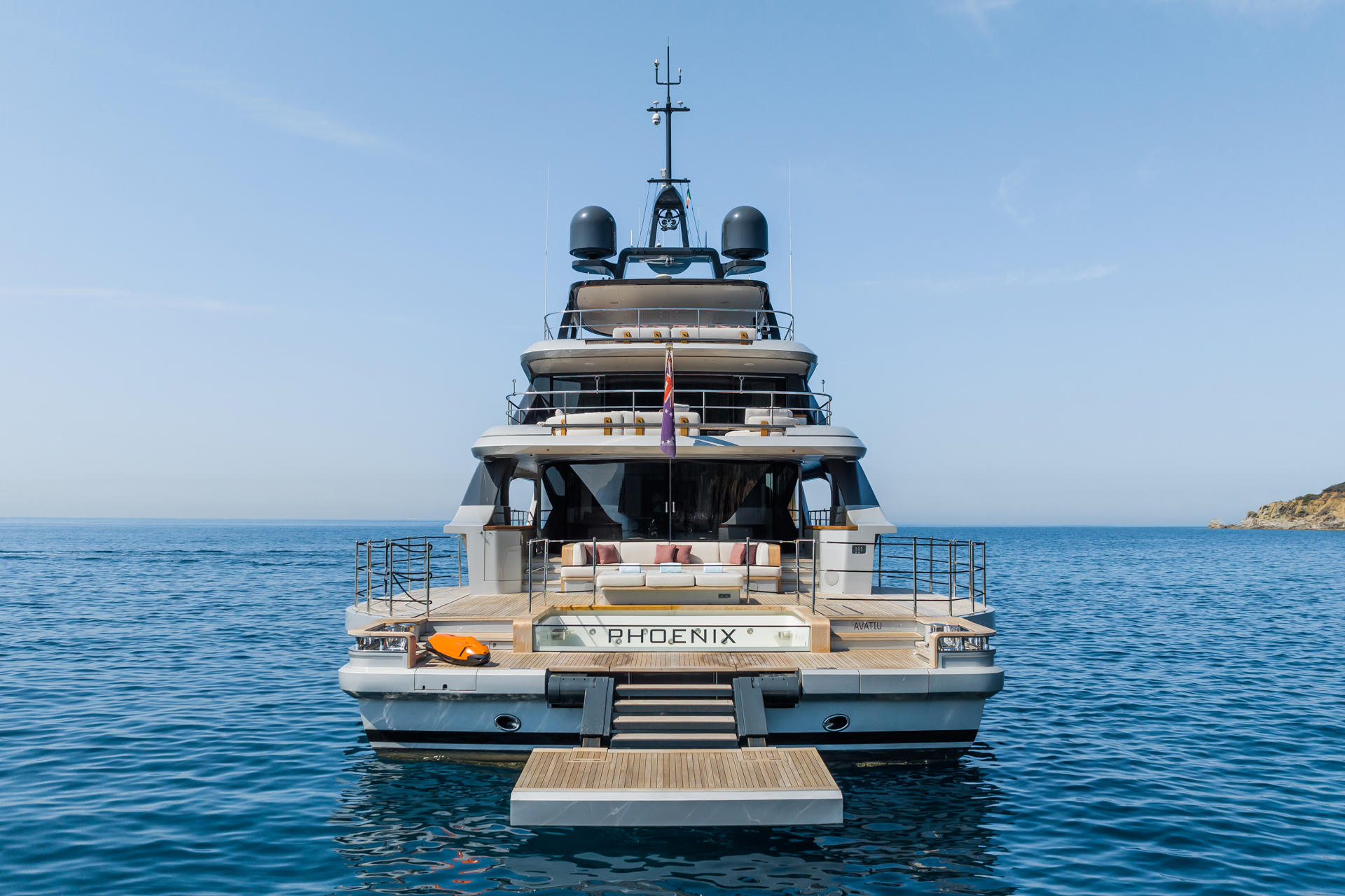 25 million dollar yacht for sale