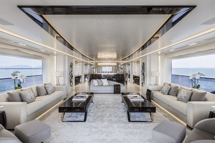 PARILLION Yacht Photos | TWW Yachts