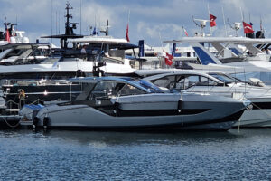 Azimut Verve 42 for sale