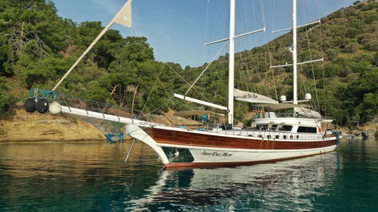 yacht 30 mt prezzi