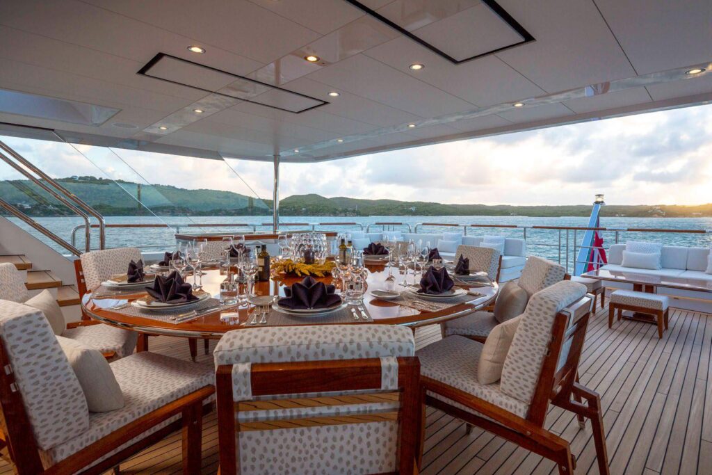 rock it yacht interior